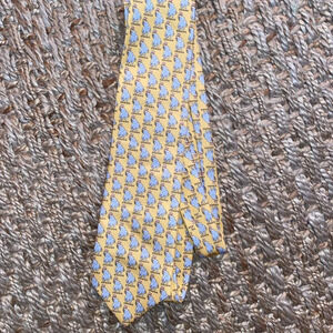 Sero men’s Republican GOP 100% silk yellow elephant tie